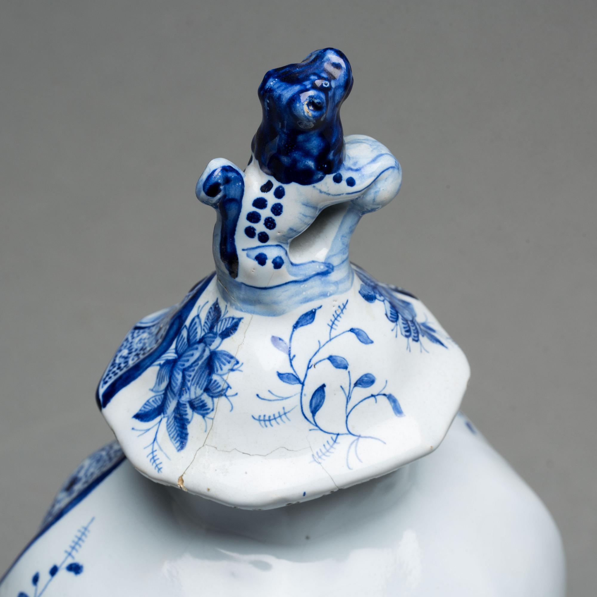 LOCKURNA, fajans, Delft, 1700-tal.