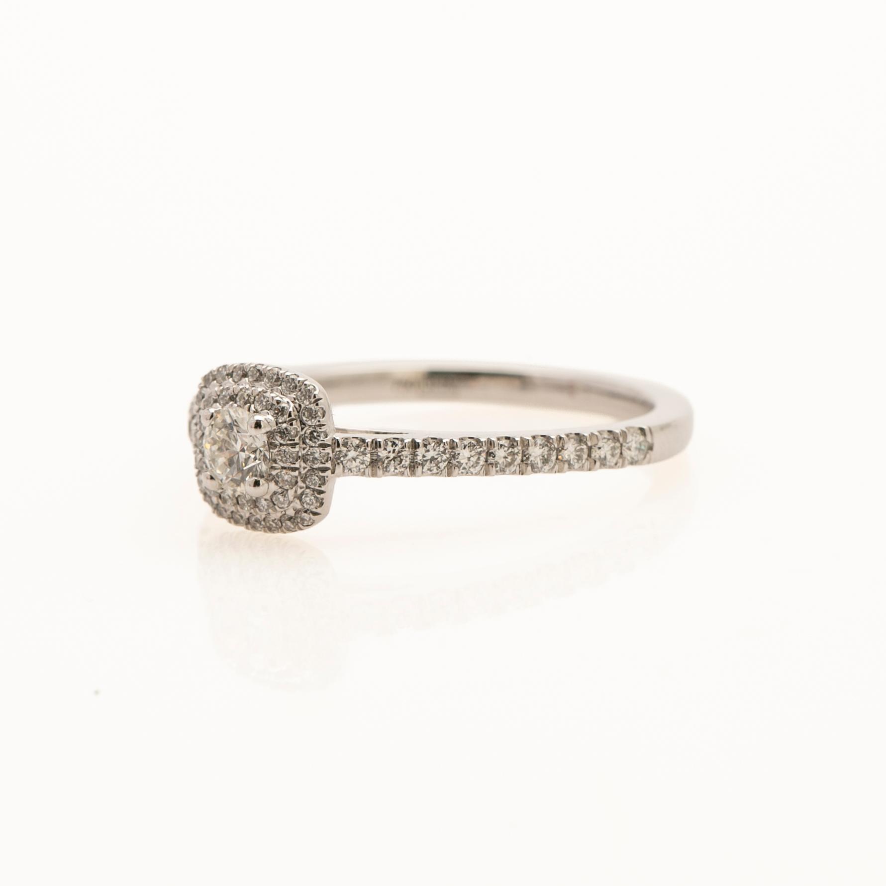Ring, 18K gold with diamonds, Guldfynd.
