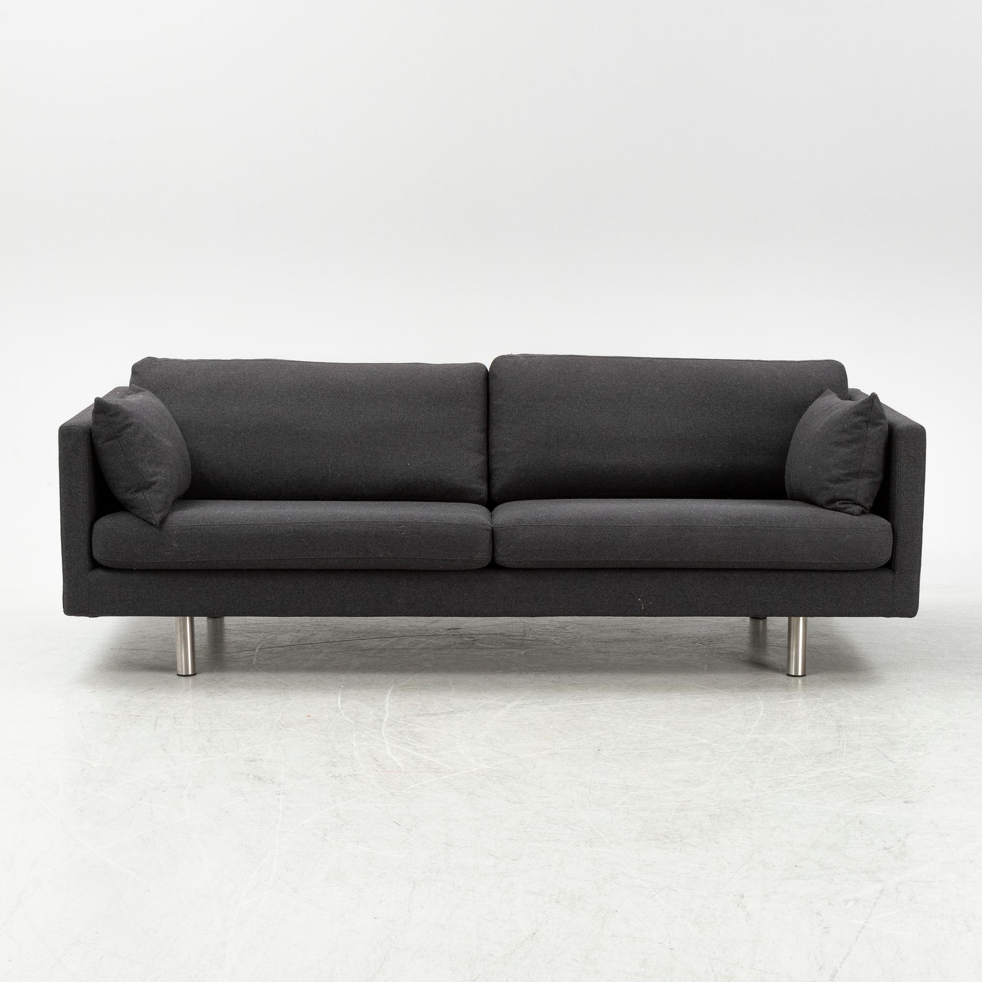 A SL 88 sofa from Sören Lund, Danmark.