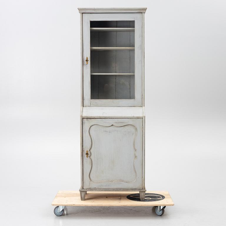 Vitrinskåp, 1800-talets slut.