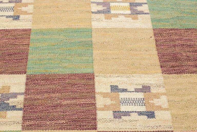 Märta Måås-Fjetterström, a carpet, "Rutmattan", flat weave, ca 290,5-294,5 x 200-203 cm, signed MMF.