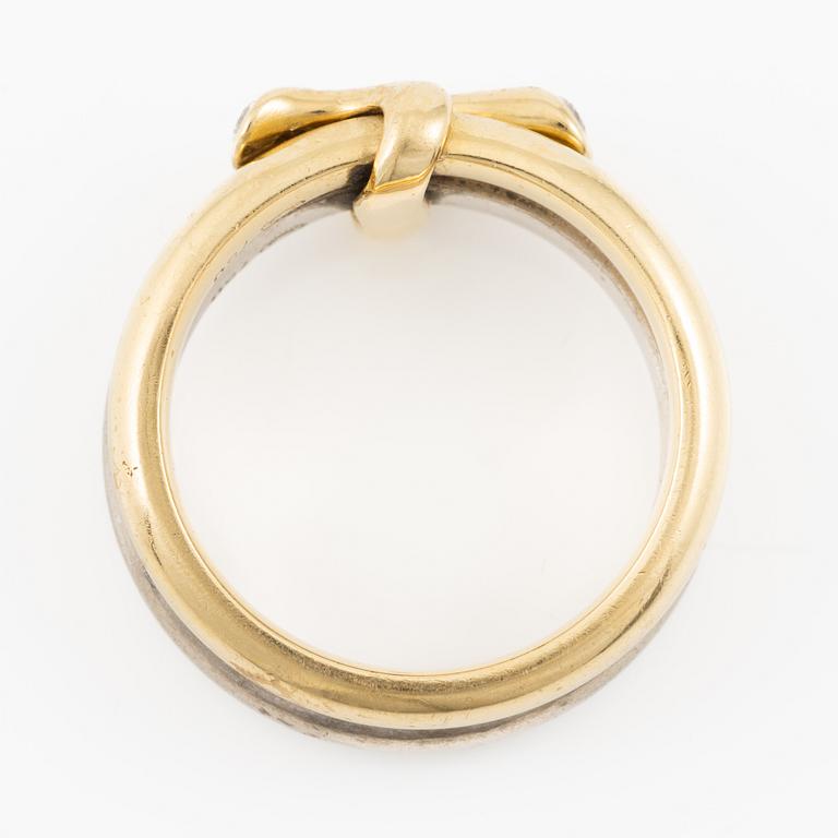 Ring, Georg Jensen, 18K gold and white gold with brilliant-cut diamonds.
