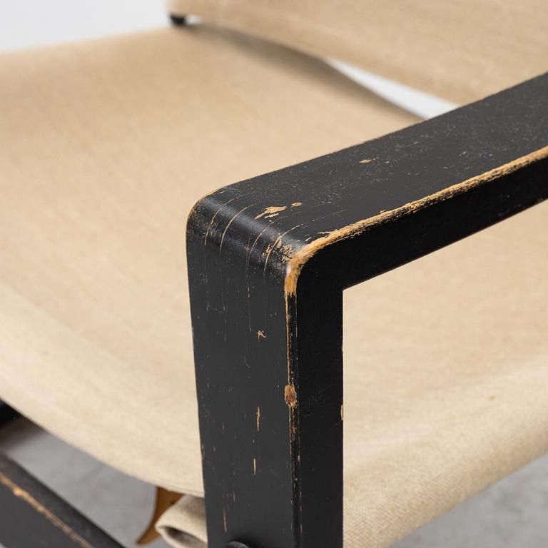Armchairs, a pair, Börge Jensen & Sons, Denmark, second half of the 20th century.