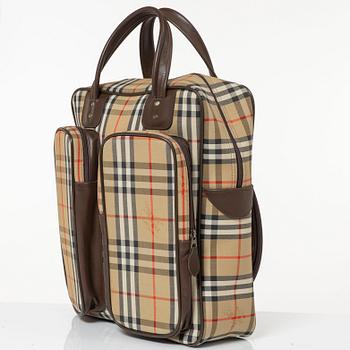 Burberry, a tennis bag.