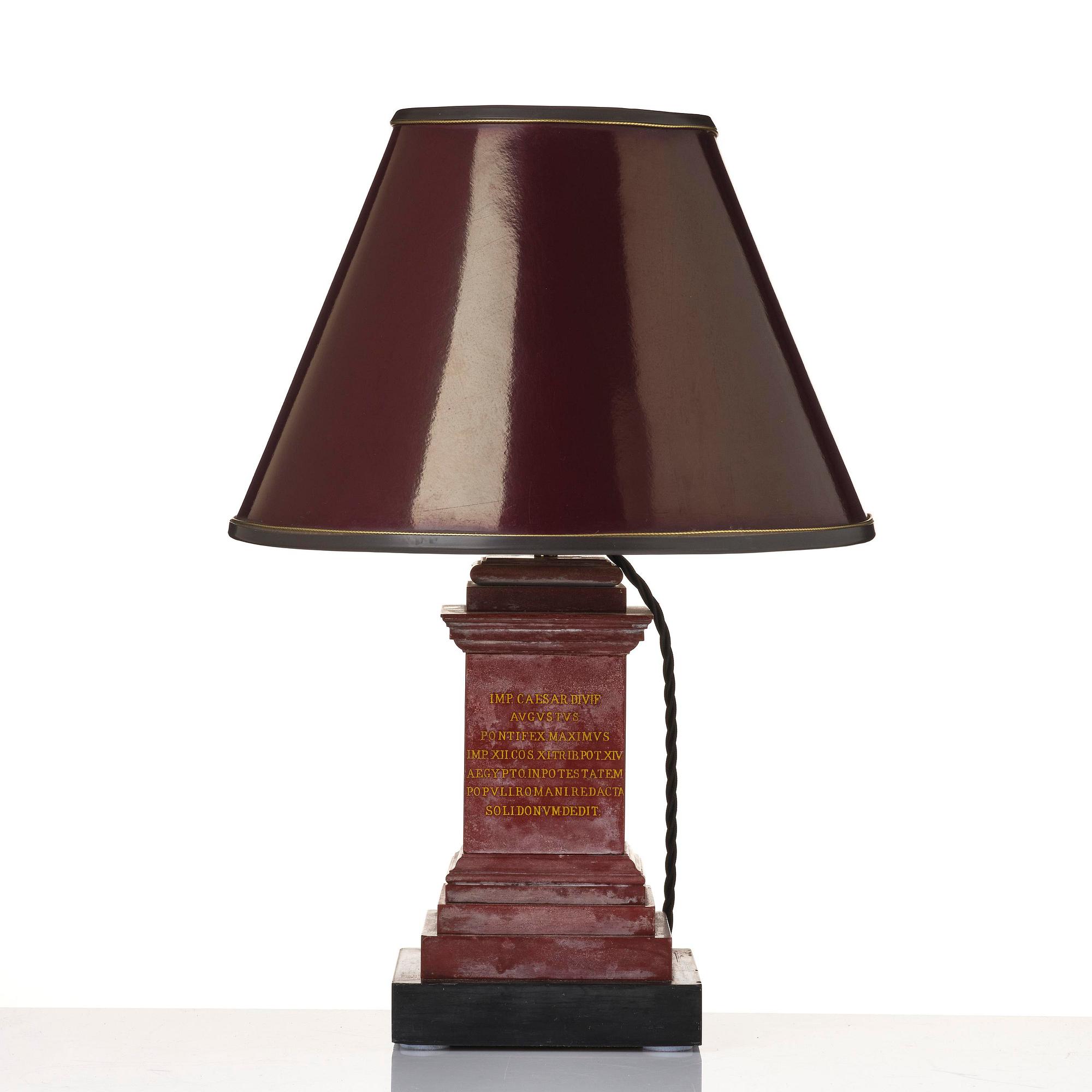 A presumably Italian marble lamp, 20th century.
