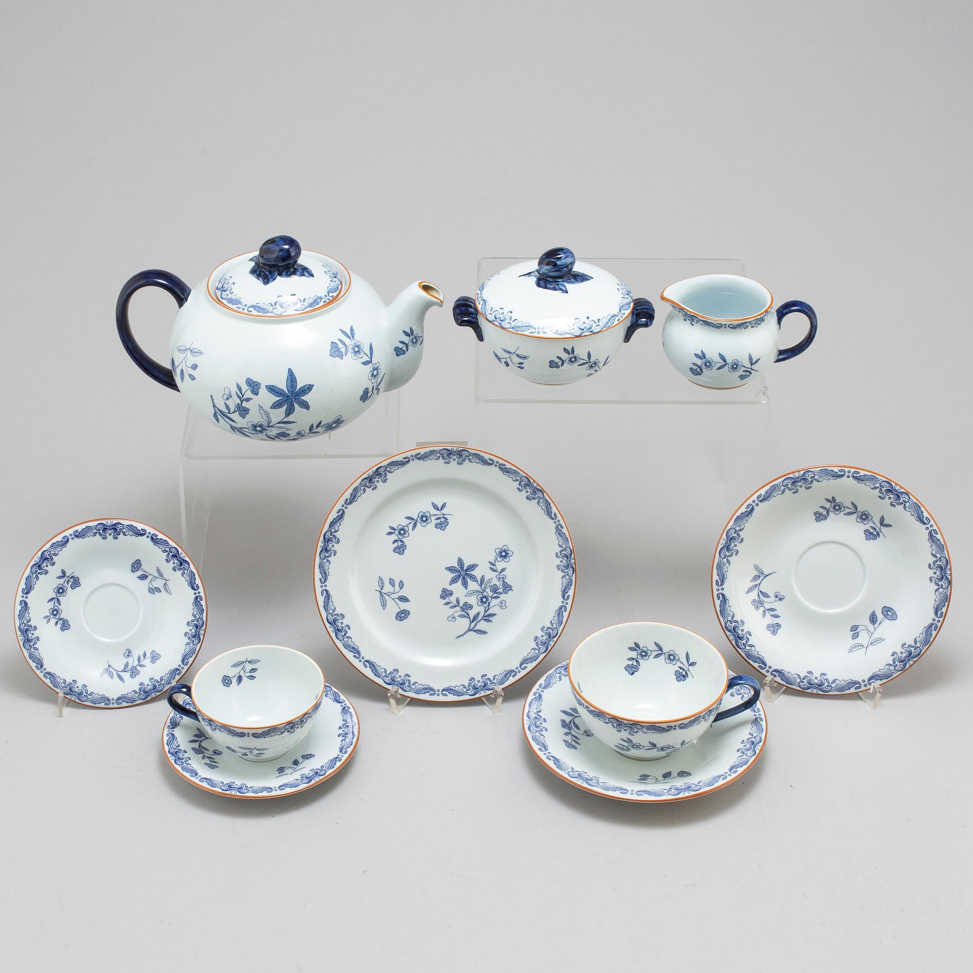 A 38-piece porcelain tea and coffee set 'East Indies', Rörstrand.