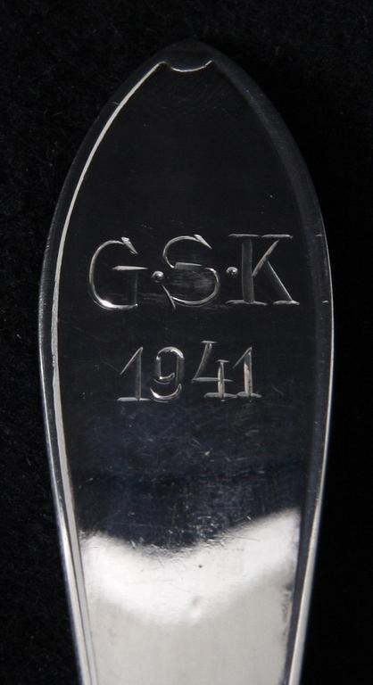 SKEDAR, 8 st, silver, "Svensk spetsig".