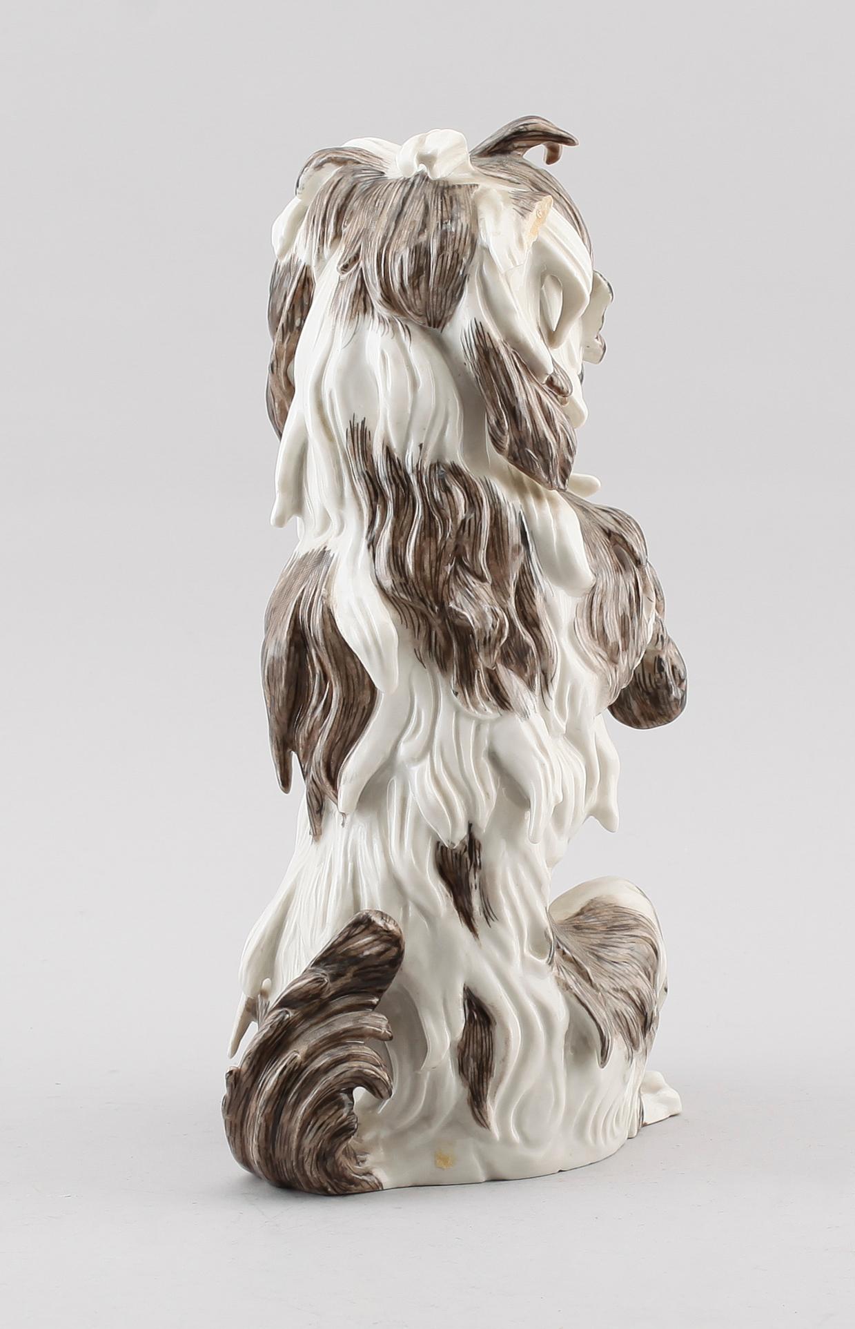 FIGUR, porslin, Algora, Spanien, 1900-talets andra hälft.