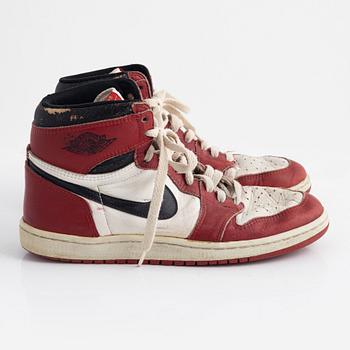 Sneakers, "Air Jordan 1 Chicago", Nike, 1985.