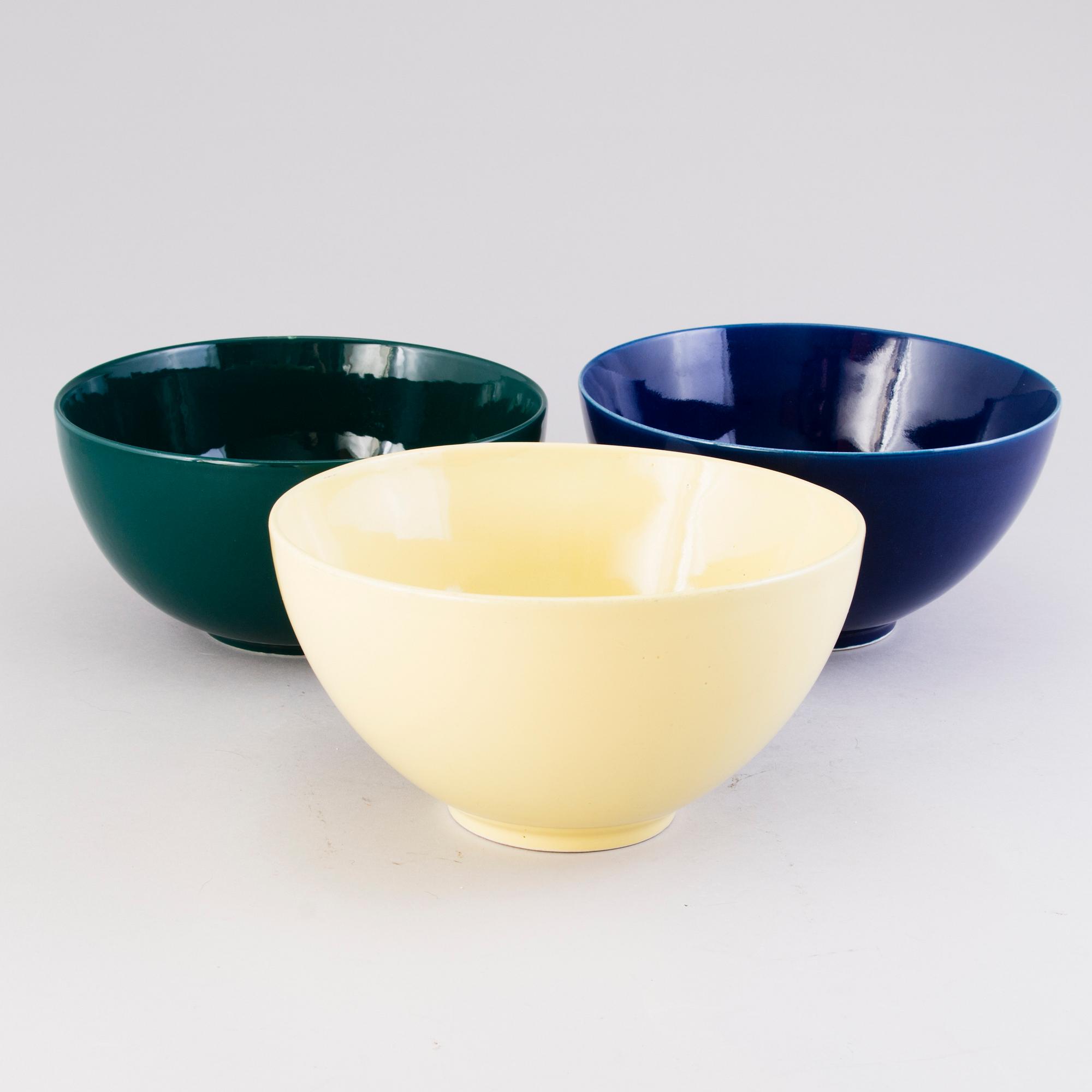 KAJ FRANCK, A 67-piece SET OF KILTA / TEEMA FAYENCE / PORCELAIN by Arabia.