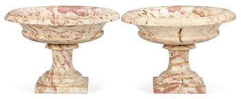 410. A pair of 18th/19th century marble tazza, possibly Swedish.