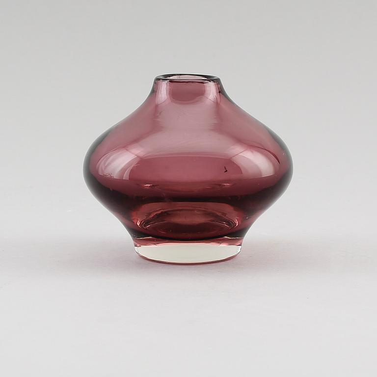 VAS, glas, Aimo Okkolin, Riihimäen Lasi Oy, Finland.