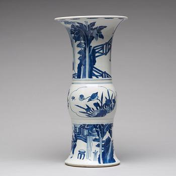 A blue and white gu shaped vase, Qing dynasty, Kangxi (1662-1722).