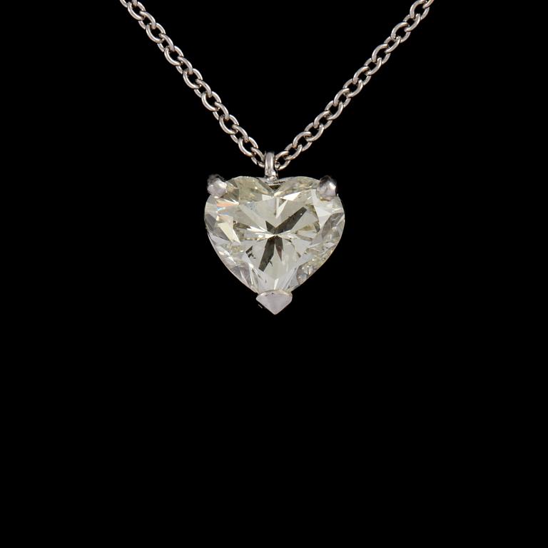 HÄNGE, 18k vitguld med hjärtslipad diamant, 2.01 ct, Arezzo, Italien. Vikt 3 g.