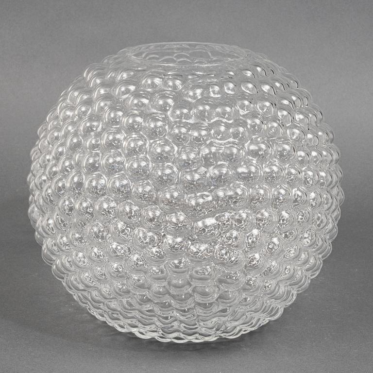 Carina Seth Andersson, vase, glass, "Dew", Svenskt Tenn.