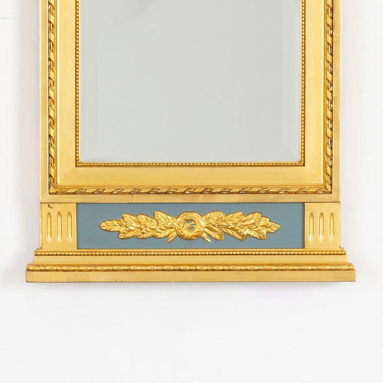 Spegel, gustaviansk stil, AB Exportlist, Nyköping, 1900-talets mitt.