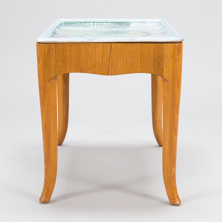 Rut Bryk, Teepöytä, tarjotin keramiikkaa, signeerattu Rut Bryk, 1945, Arabia.