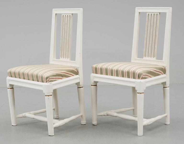 STOLAR, ett par, gustavianska provinsarbeten, 1800-talets andra hälft.