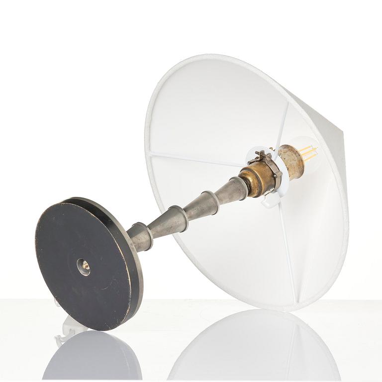 Sylvia Stave, attributed to, a rare table lamp model "5117", C.G. Hallberg, Stockholm, 1930s.