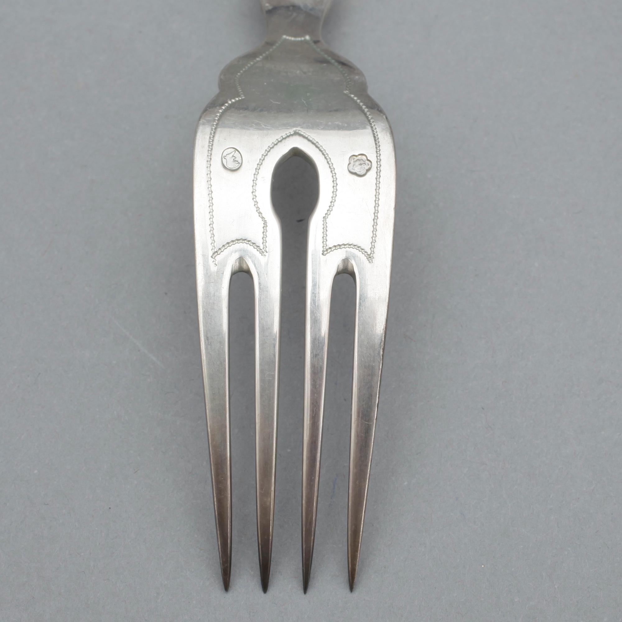 FISKBESTICK, 24 delar, silver, Österrike-Unger, tidigt 1900-tal. Vikt ca 1139 gram.
