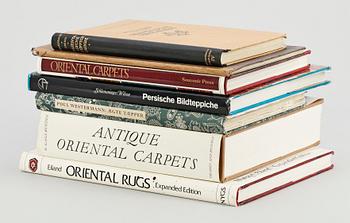 PARTI MATTLITTERATUR, 7 volymer, bl a "Antique Oriental Carpets", E. Gans-Ruedin, England 1975.