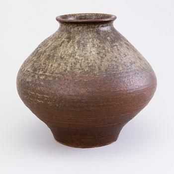 BRITA HEILIMO, a stoneware vase signed Arabia BH.