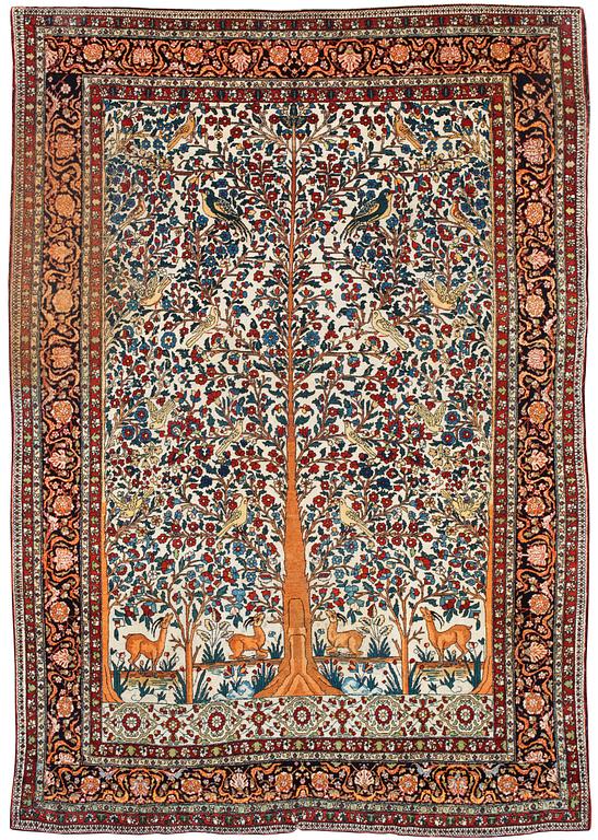 CARPET. Semi-antique Esfahan possibly. 278,5 x 203 cm.