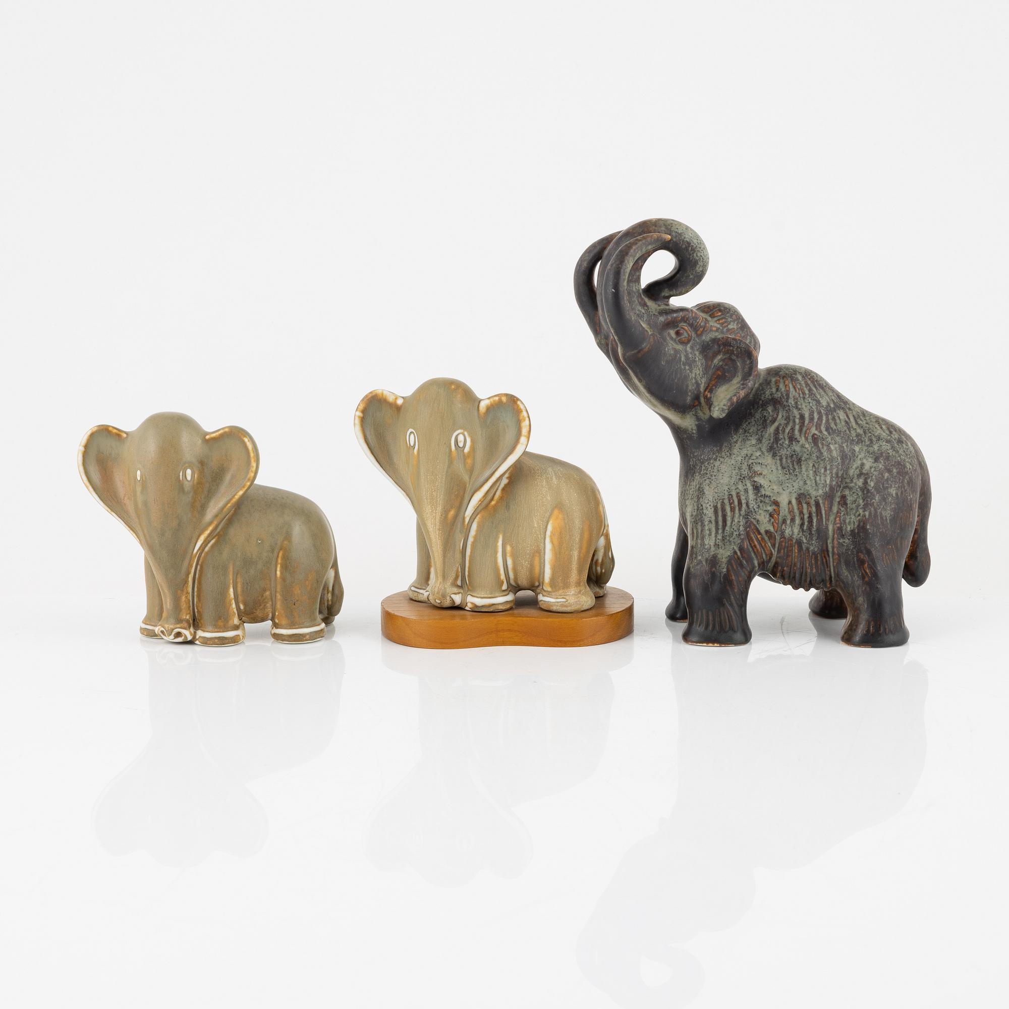 Gunnar Nylund, a group of three stoneware figurines, Rörstrand.