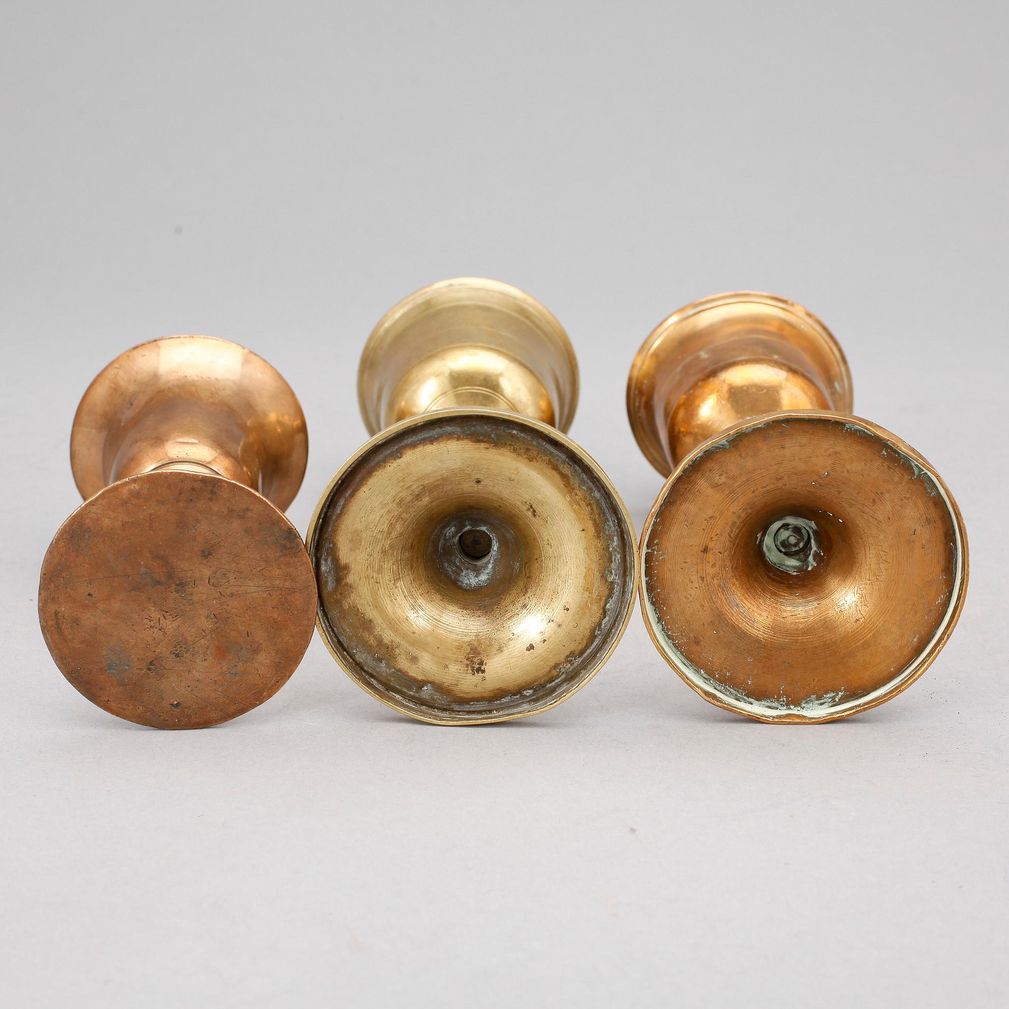 SUPKOPPAR, 3 st, mässing, 1700-tal.