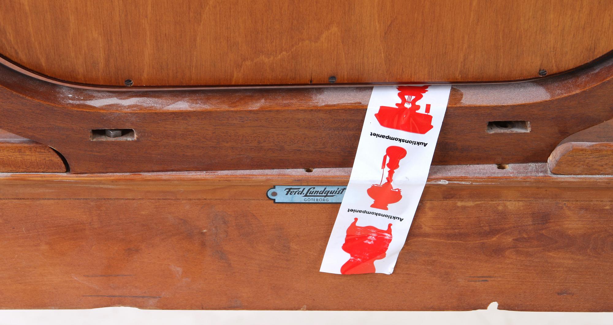 SMINKBORD, Bodafors, 1900-talets andra kvartal.