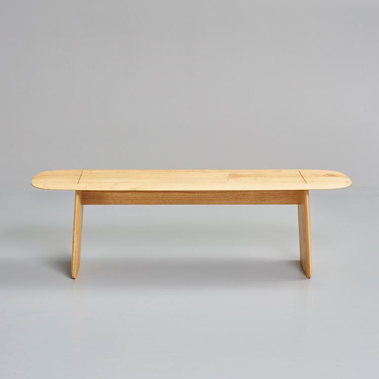 Claesson Koivisto Rune, "Hand" bänk,  Sasimonokagutakahashi, Japan 2019.