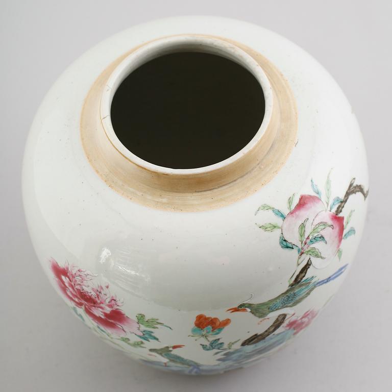 URNA, porslin, Kina, Qianlong (1736-1795).