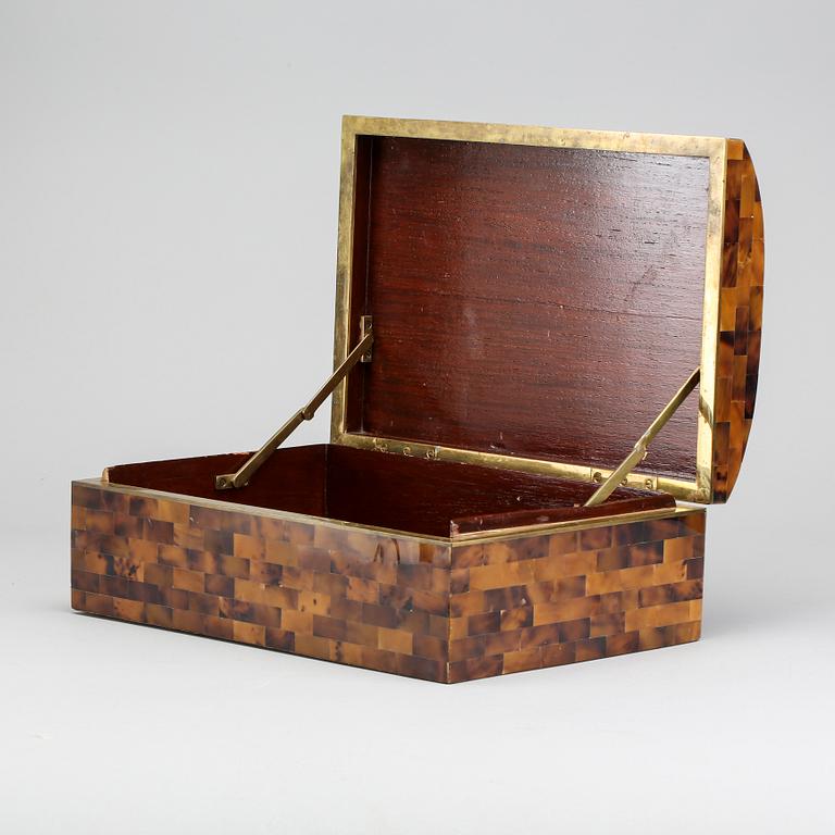 A case, first half of the 20th century,