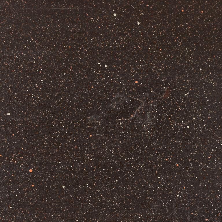 Vitrinskåp, gustaviansk stil, 1900-talets början.