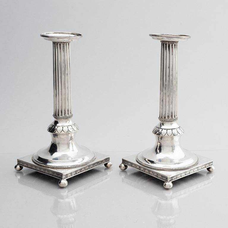 Gustaf Henrik Sidwall, ljusstakar, ett par, silver, Norrköping 1798. Gustavianska.