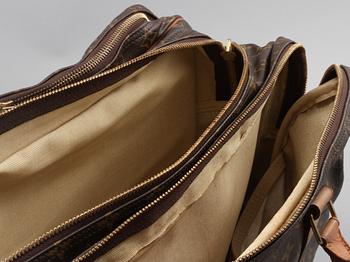 RESVÄSKA, "Sac 3 Poches 55", Louis Vuitton.