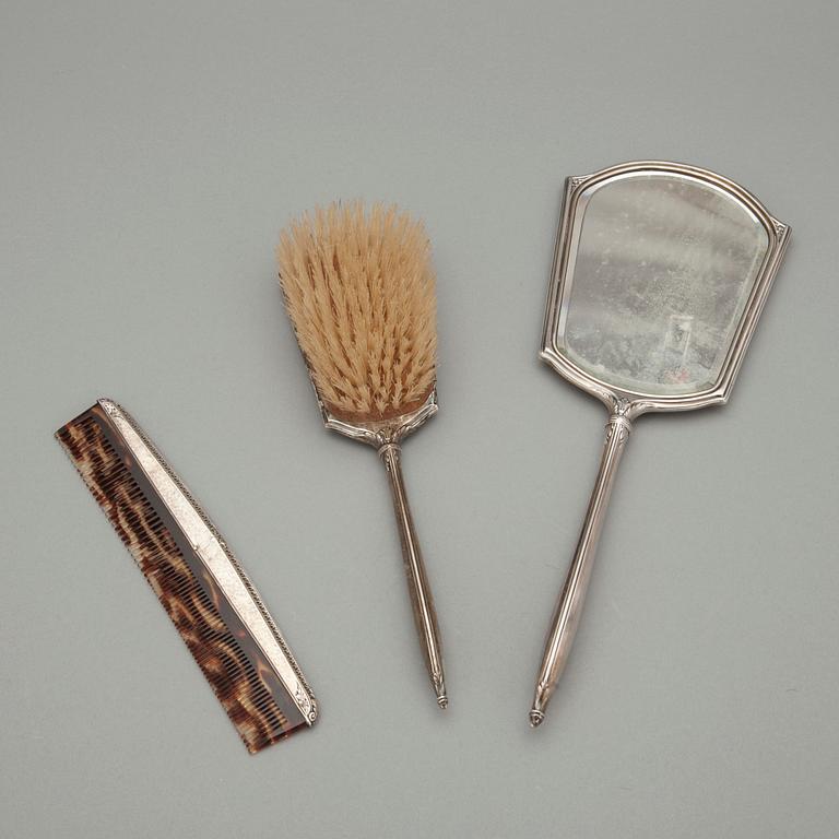 TOILETTESET, 3 delar, sterling silver, 1900-talets början.