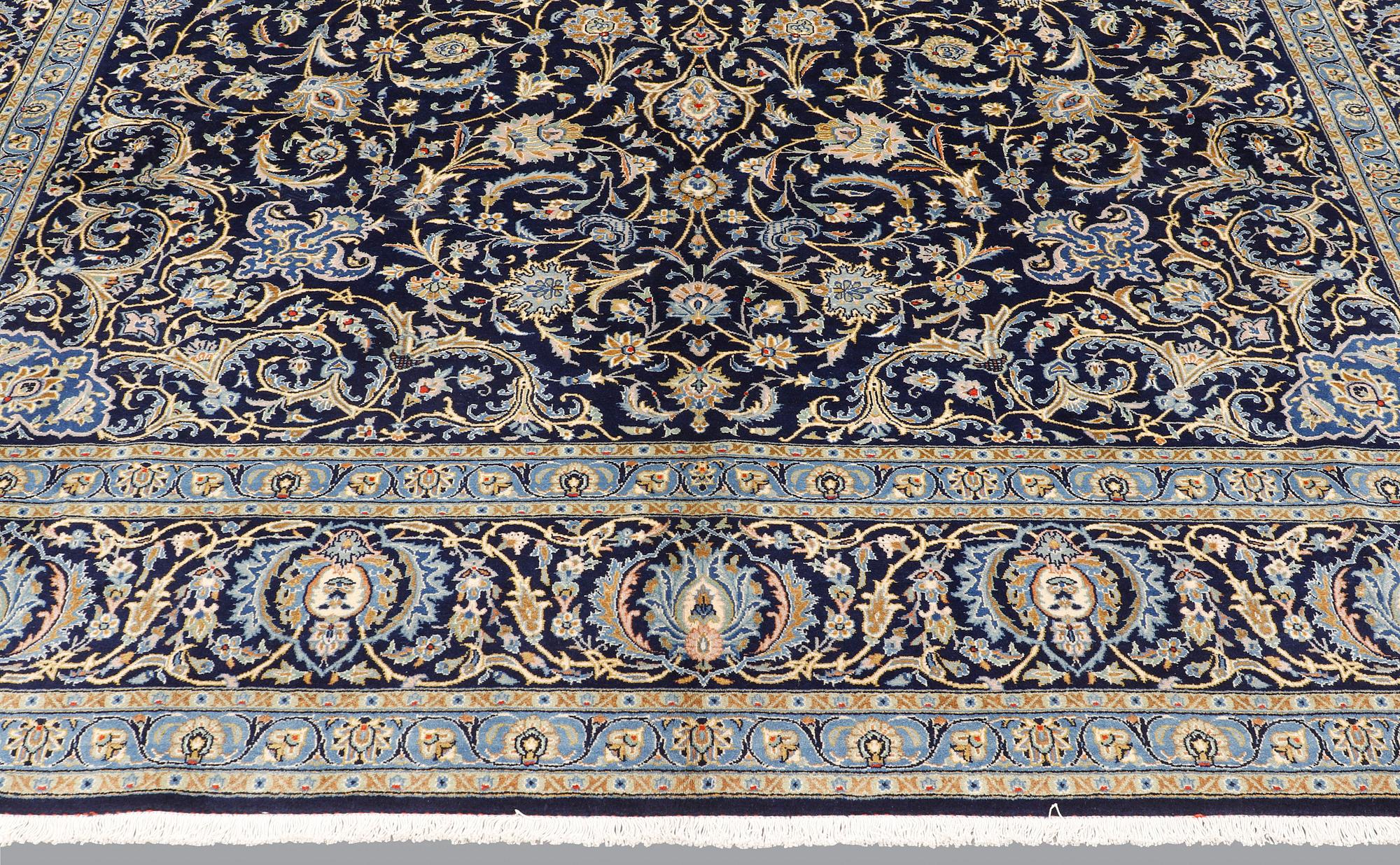 A carpet, Kashan, ca 423 x 313 cm.