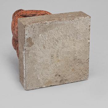 SKULPTUR, gjutmassa, signerad Hamlett? och numrerad 2/30?, 1900-tal.