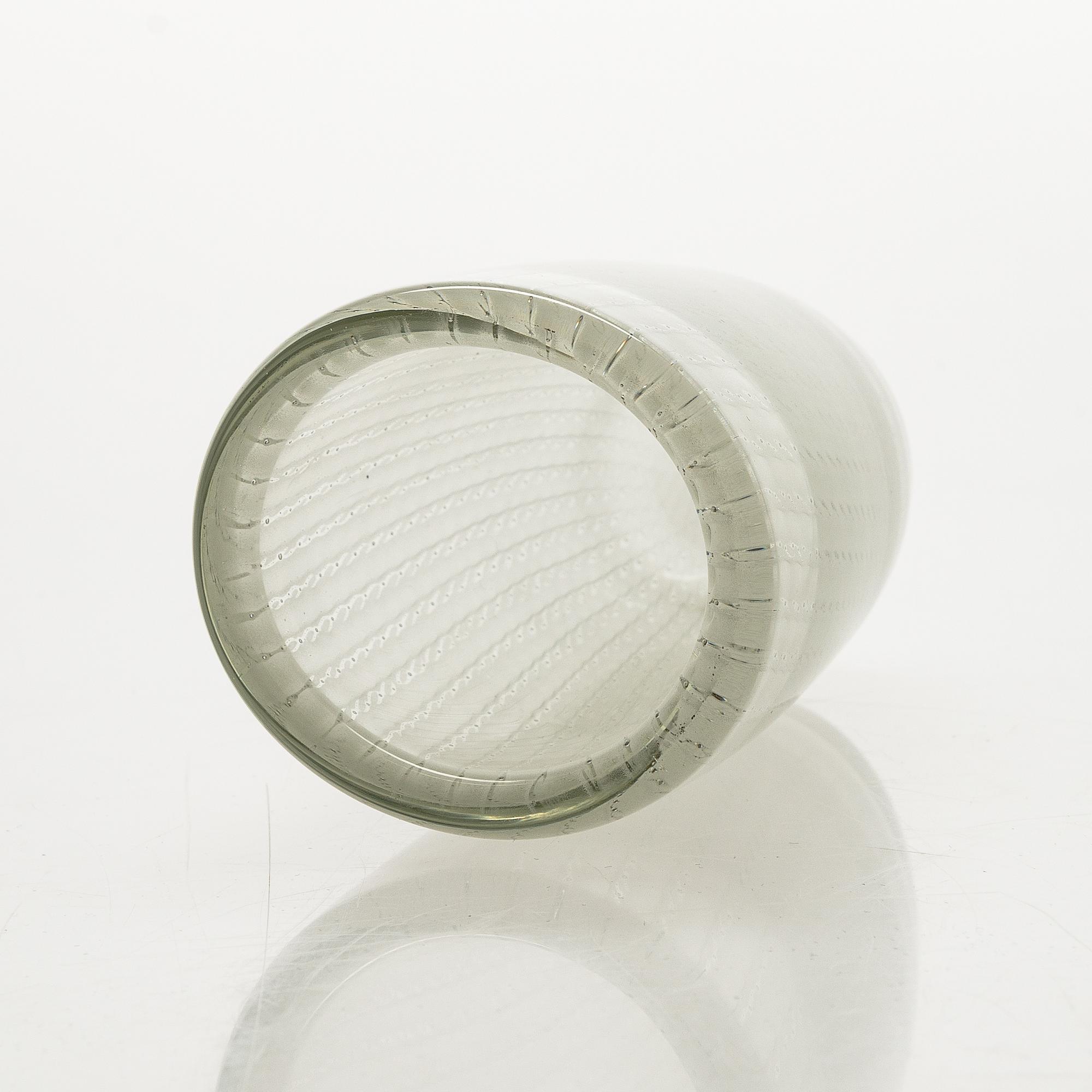 Kaj Franck, vase, "Veil" KF 108, signed K. Franck Nuutajärvi Notsjö.