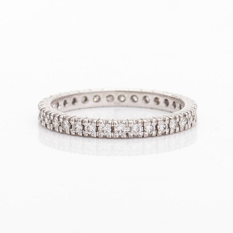 Ring, helalliansring, 14K vitguld med briljantslipade diamanter.
