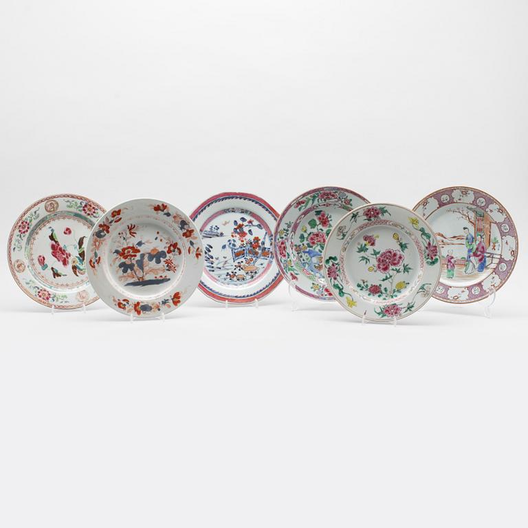 TALLRIKAR, 6 st, olika, porslin, Kina, 1700-tal.