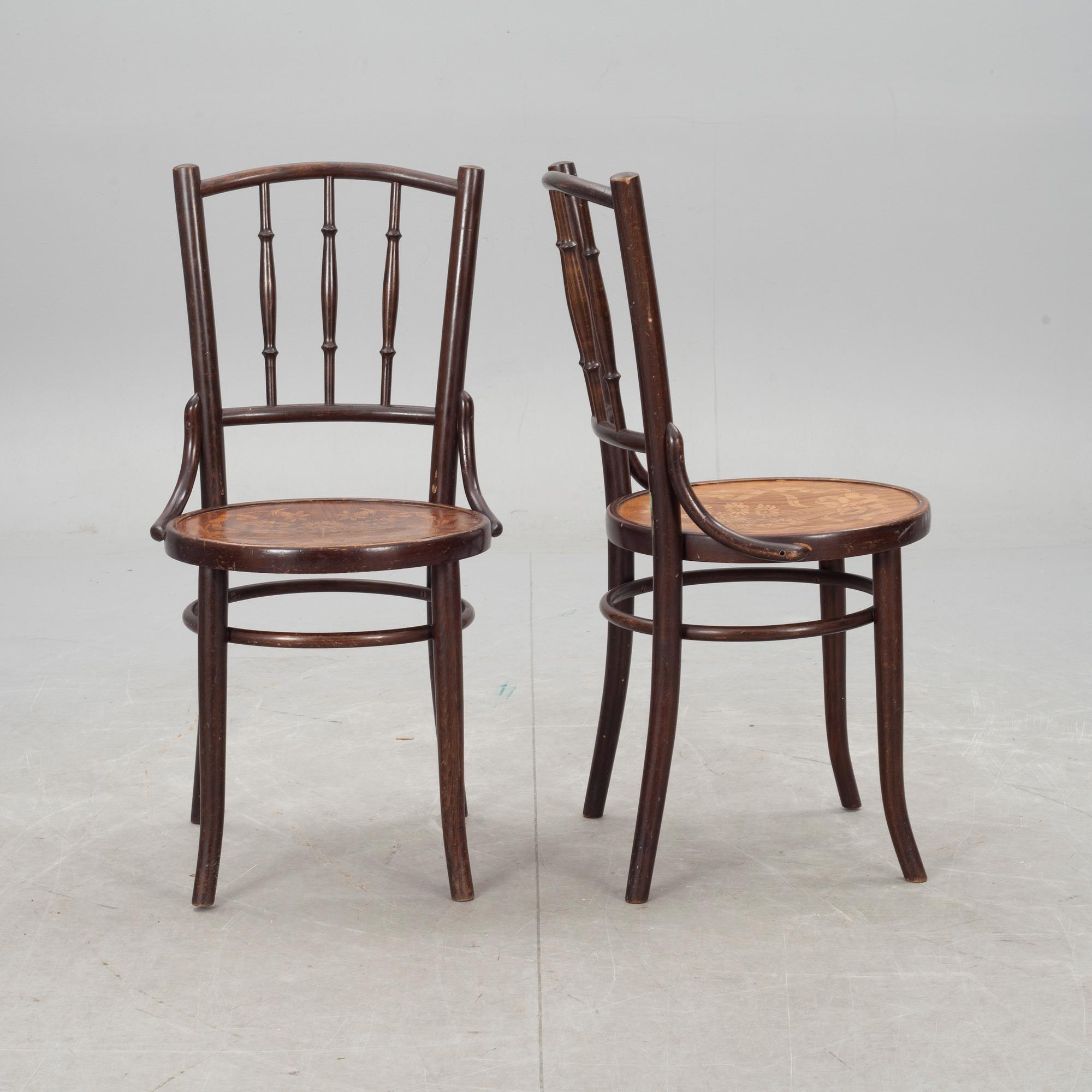 CAFÉSTOLAR, 4 st. Thonet-Mundus.
