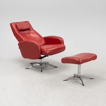 A pair of easy chairs with ottomans, model 'Harlem', Hjort Knudsen, Denmark, 21st Century.