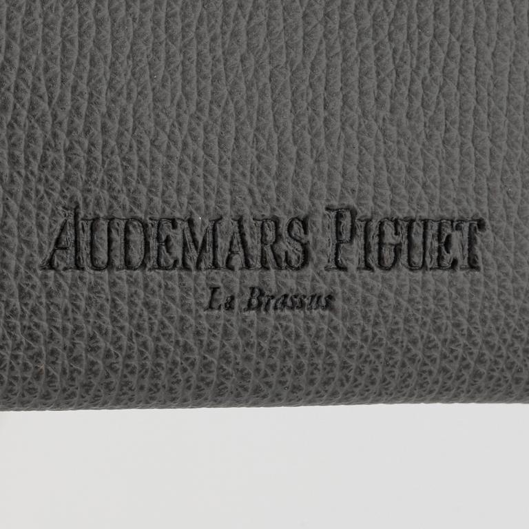Audemars Piguet, clutch, 11,5 x 16 mm.