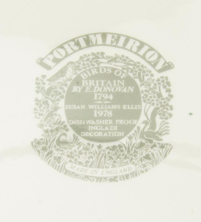 A set of 94 pieces of late 20th century Portmeirion "Birds of Britain" dinner service.