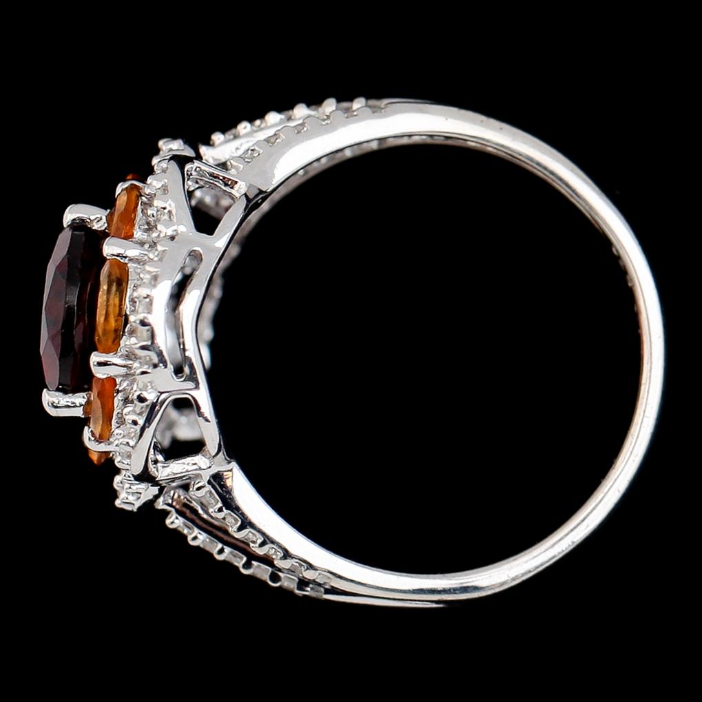RING, sterlingsilver, granat, citrin och åttkantslipade diamanter.