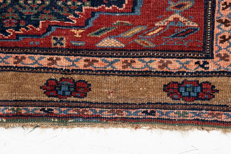 Hamadan antique/semi-antique approximately 425 x 162 cm.