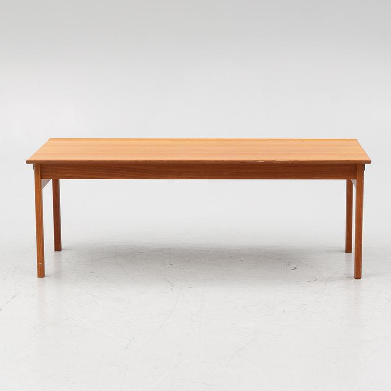 Tove & Edvard Kindt-Larsen, coffee table, Seffle furniture factory, 1960s.