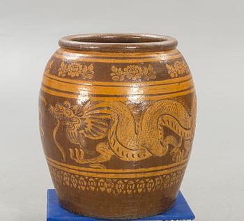 Larger floor urn  second half of the 20th century, Southeast Asia.